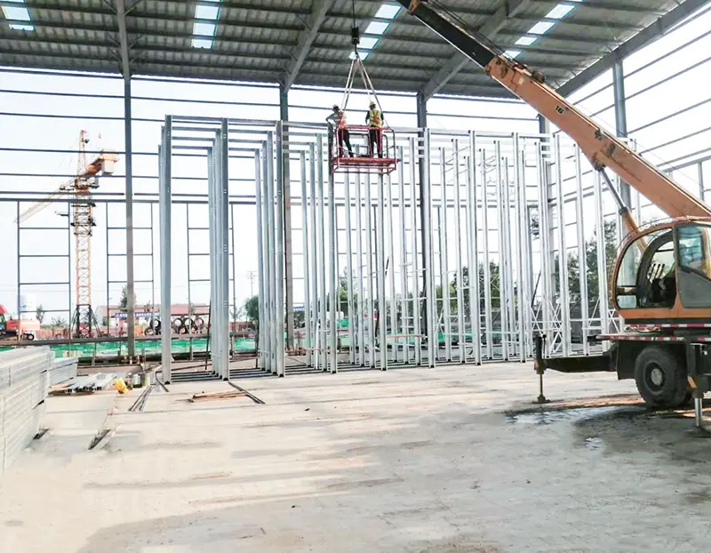 Bilik penyelenggaraan mesin bata struktur keluli